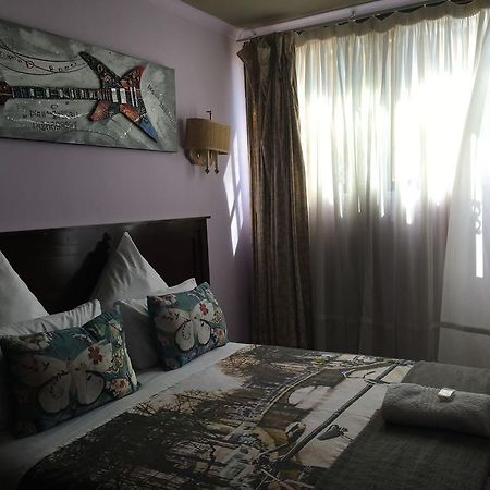Tassili Lodge Kempton Park Ngoại thất bức ảnh