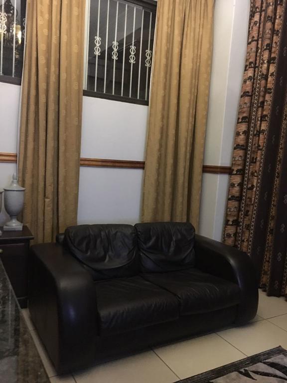 Tassili Lodge Kempton Park Ngoại thất bức ảnh