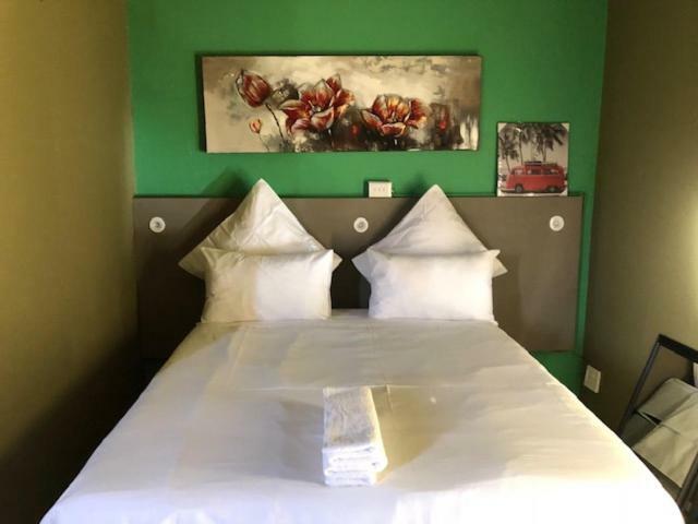 Tassili Lodge Kempton Park Ngoại thất bức ảnh